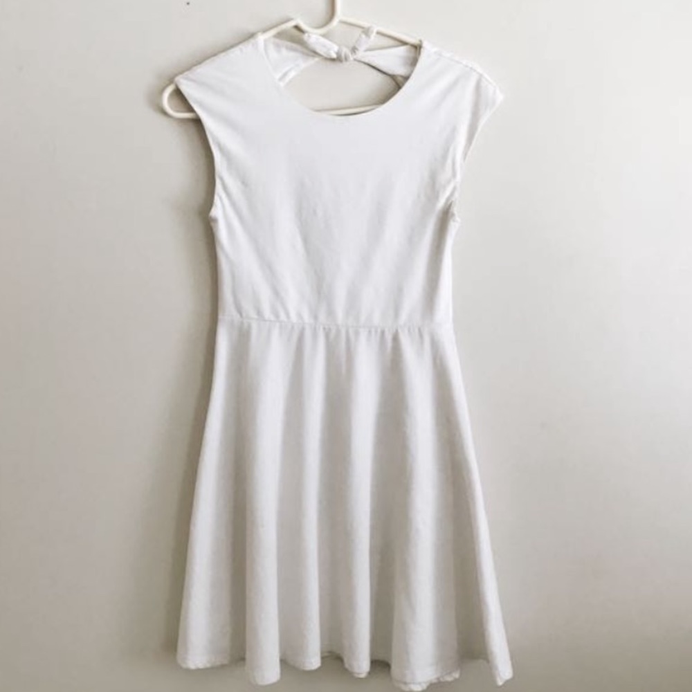 ☆ Talula Open Back Dress ☆